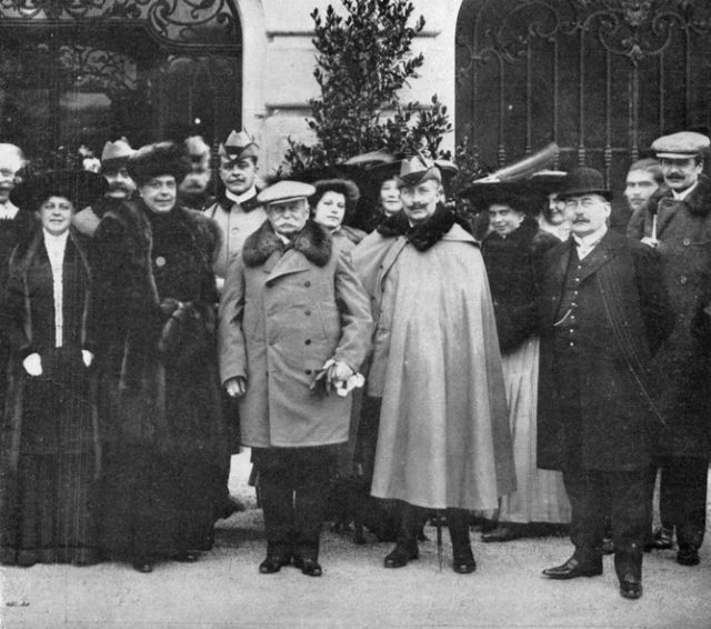 daheim_0809_h08_kaiser-und-zeppelin_s003 daheim_0809_h08_kaiser-und-zeppelin_s003