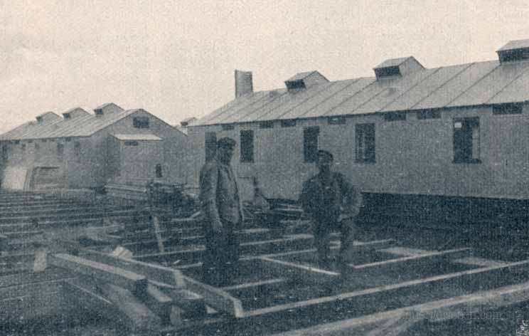 daheim_09_h28_s10_messina_baracken