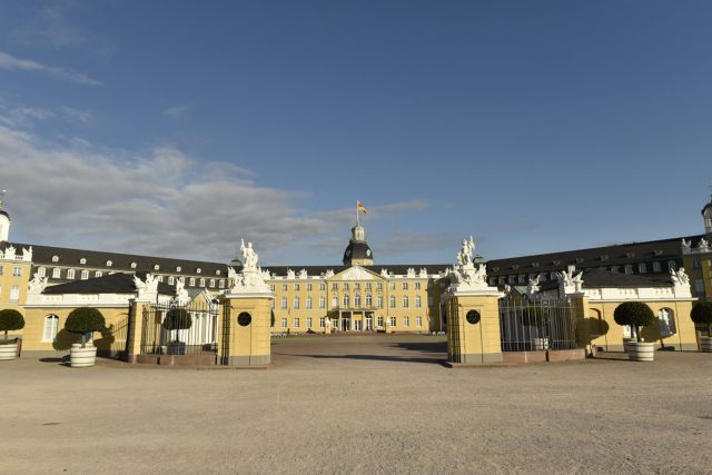 presseservice_schloss_karlsruhe_1_goldschmidt presseservice_schloss_karlsruhe_1_goldschmidt