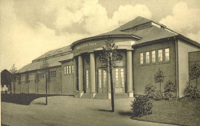 bugra-haus-der-frau-ausstellungspavillon bugra-haus-der-frau-ausstellungspavillon