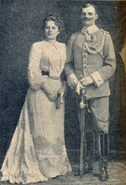 sz-09-10-s.280_hauptmann-a.d.-schlosser-und-seine-gemahlin sz-09-10-s.280_hauptmann-a.d.-schlosser-und-seine-gemahlin