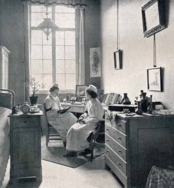 ein-schwesternzimmer-s.128 ein-schwesternzimmer-s.128