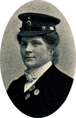 wir-luftschiffer-s.148_frau-la-quiante