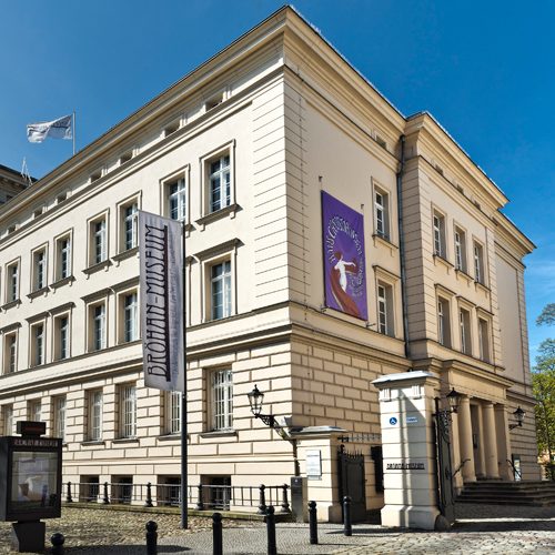 brohan-adam-aussen-seite brohan-adam-aussen-seite