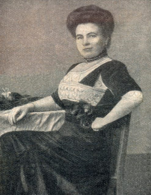 sz-10-11-s.806_die-erste-oesterr.-luftpilotin-frau-hauptmann-hinterstoisser-kopie