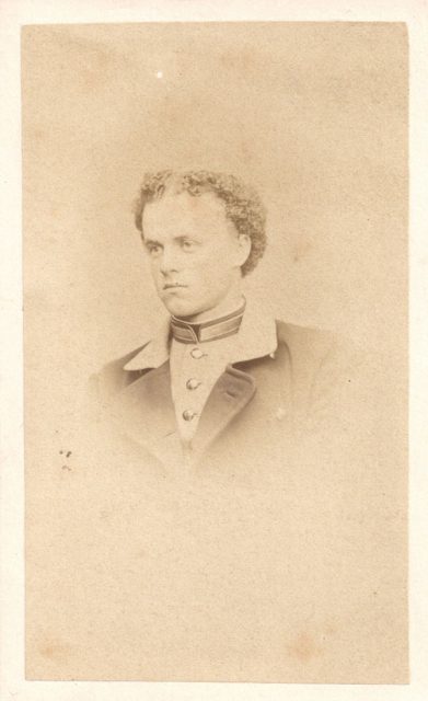 02-fotografie_cdv_prinzpaulvonthurnundtaxis_1861_sammlungspangenberg 02-fotografie_cdv_prinzpaulvonthurnundtaxis_1861_sammlungspangenberg