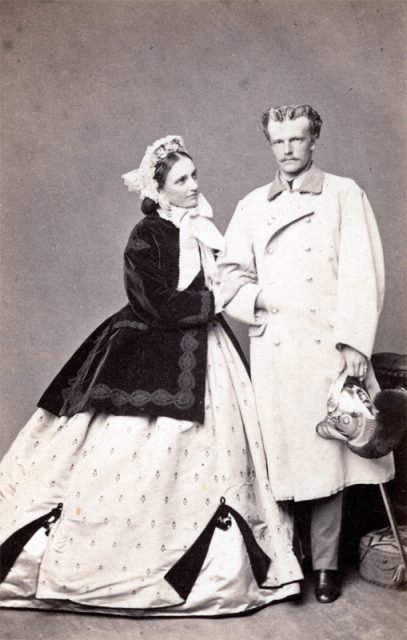 karltheodorinbayern_mitehefrausophievonsachsen_um1866_sammlungmarcusspangenberg-kopie karltheodorinbayern_mitehefrausophievonsachsen_um1866_sammlungmarcusspangenberg-kopie