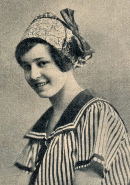 die-woche-11-band-1-s.1062_turkis-ches-mutzchen-sm