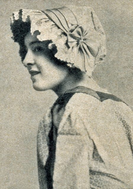 die-woche-11-band-1-s.1063_bunte-haube-sm