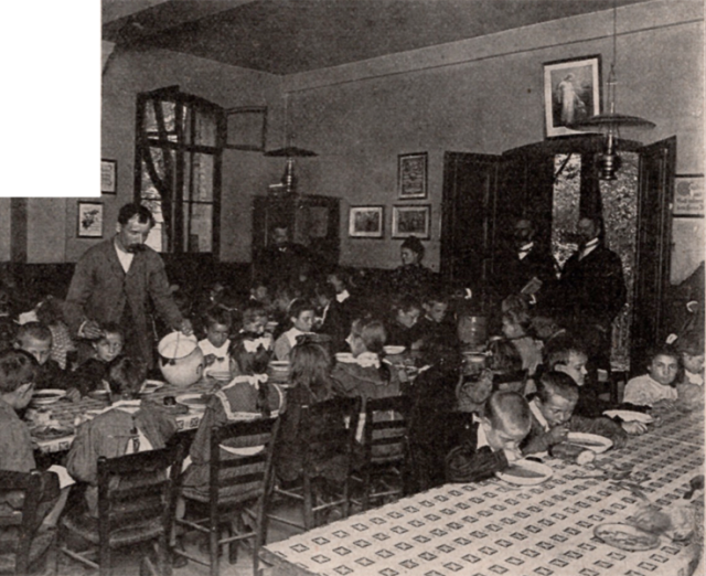 daheim-09-1-s.-2-h7-schulspeisung-deu-schule-paris-sm