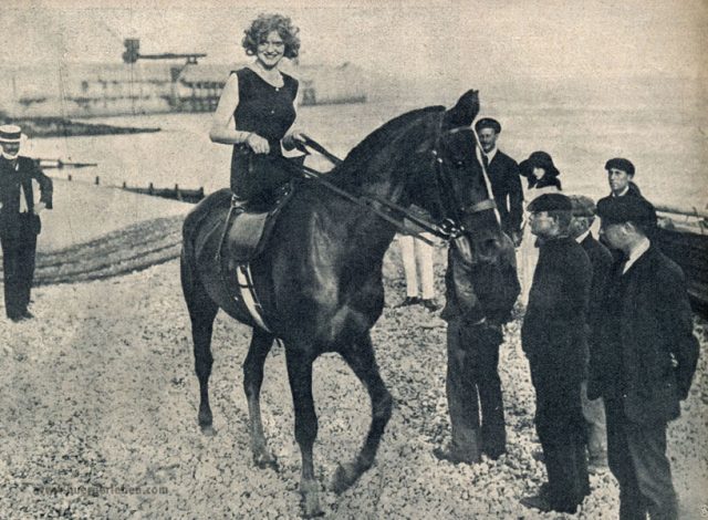 woche-11-2.-s.1534-viola-hamilton-schoenheitswettb.