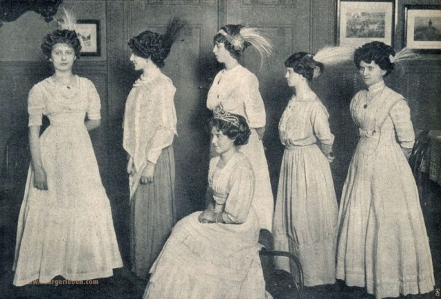 woche-1911-2-nr.38-s.1622-1.-deutsches-damen-meisterschaftsfrisieren woche-1911-2-nr.38-s.1622-1.-deutsches-damen-meisterschaftsfrisieren