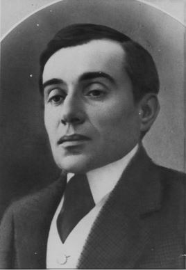 konstantinos-christomanos300