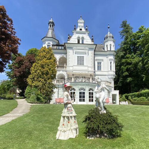 bild2_parkvilla_woerth_aussen_grete