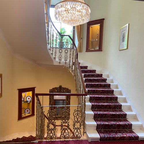 bild3_parkhotel_graz_treppenhaus bild3_parkhotel_graz_treppenhaus