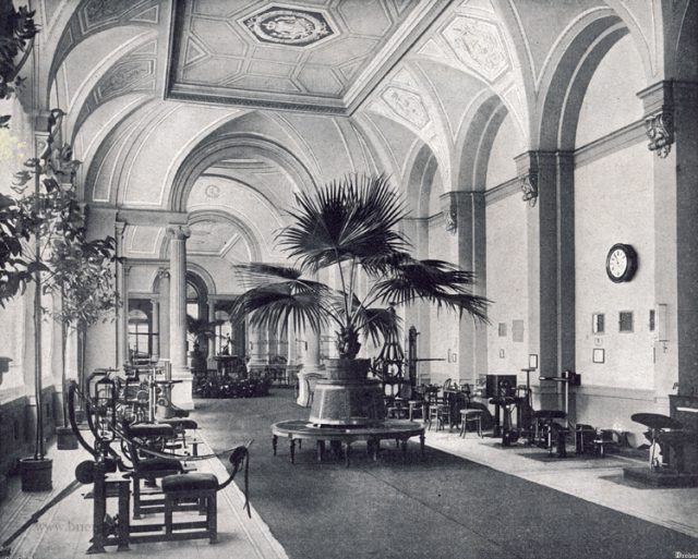 koelbins-album-baden_baden-s.19-saal-fur-heilgymnastik-im-friedrichsbad_sm koelbins-album-baden_baden-s.19-saal-fur-heilgymnastik-im-friedrichsbad_sm