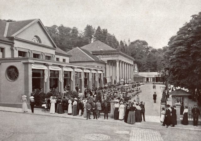 koelbins-album-baden_baden-s.5-konzert-im-kurgarten_sm koelbins-album-baden_baden-s.5-konzert-im-kurgarten_sm