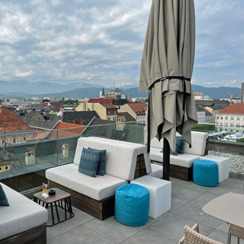 bild2b_select_moser_klagenfurt_terrasse bild2b_select_moser_klagenfurt_terrasse