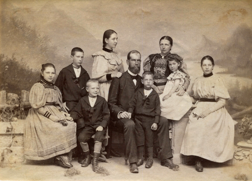 02_familienbild-v.-schulthess-1895-francois-e-vautier-copy