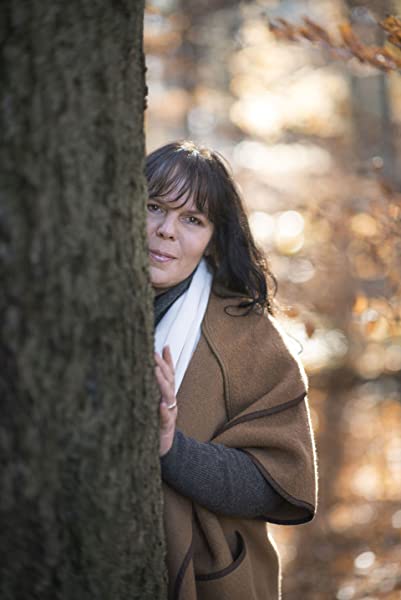 221110_apub_autorinnenfoto_izabelle-jardin