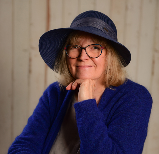 portrat_carolin_philipps_sm portrat_carolin_philipps_sm