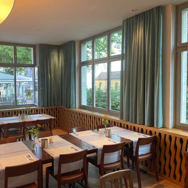 hotel-arenenberg-fruehstueck-bild2b hotel-arenenberg-fruehstueck-bild2b