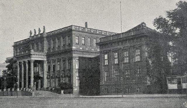 daheim01-s21-nr.49-kronprinzenpalais-berlin daheim01-s21-nr.49-kronprinzenpalais-berlin